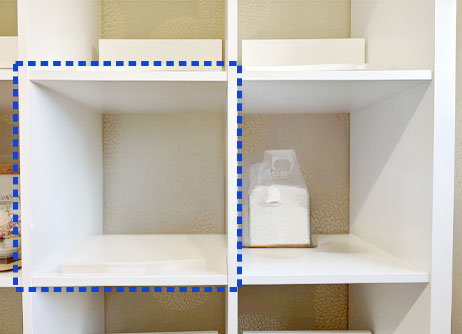 白い個別安置棚